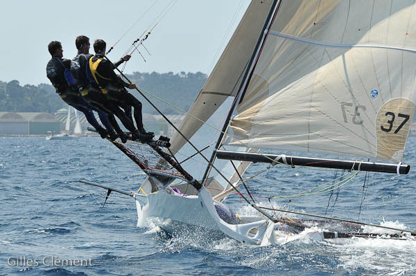 skiff__010