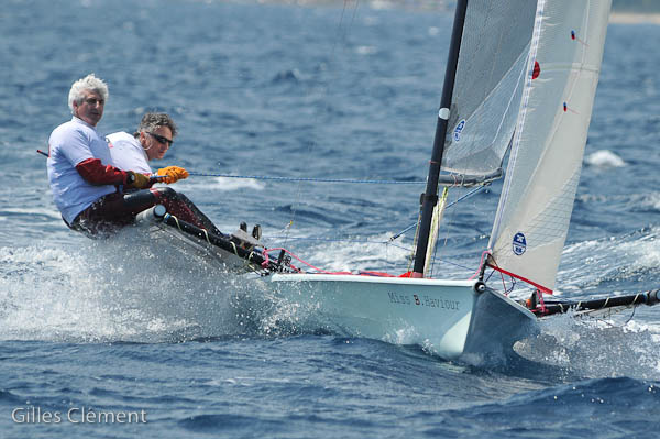 skiff__076