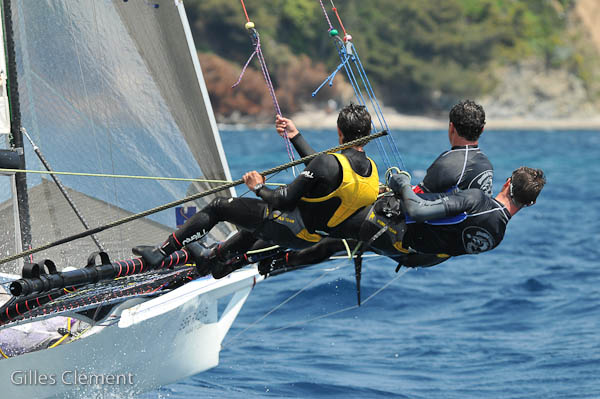 skiff__090