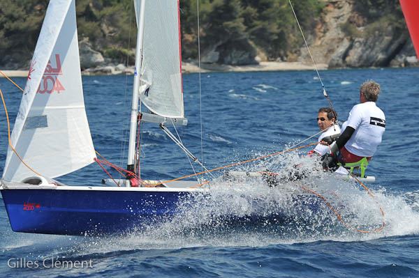 skiff__093
